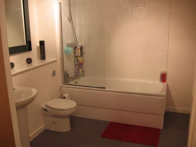  Image of 2 bedroom Apartment to rent in Blantyre Street Manchester M15 at Blantyre Street  Manchester, M15 4JJ