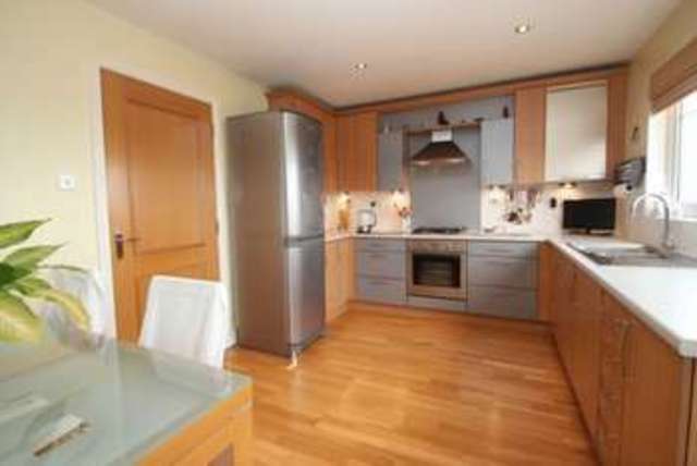  Image of 5 bedroom Detached house for sale in Macalpine Court Tullibody Alloa FK10 at Macalpine Court Tullibody Alloa, FK10 2FB