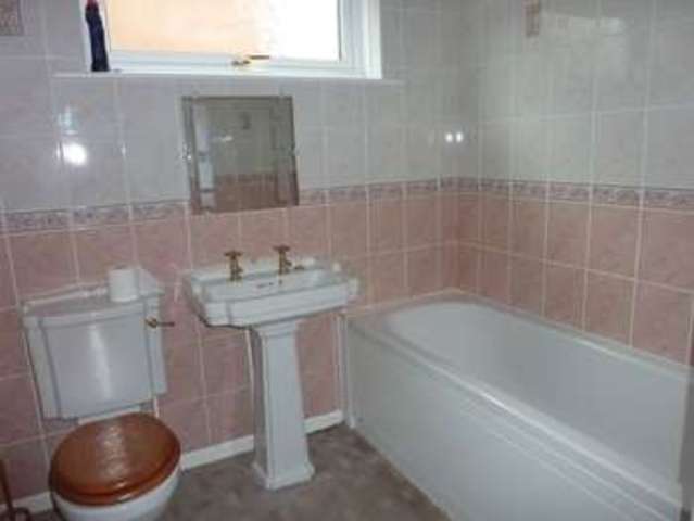  Image of 4 bedroom Detached house for sale in Abbots Close Bodmin PL31 at Abbots Close  Bodmin, PL31 2AH