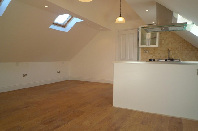  Image of 2 bedroom Flat to rent in Alexandra Road Addlestone KT15 at Alexandra Road  Addlestone, KT15 2PQ