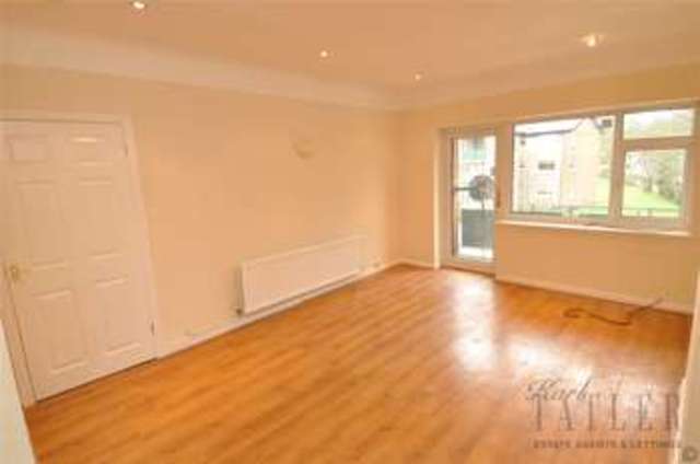  Image of 2 bedroom Flat to rent in Archer Court Upton Wirral CH49 at Arrowe Park Wirral Woodchurch, CH49 5ND