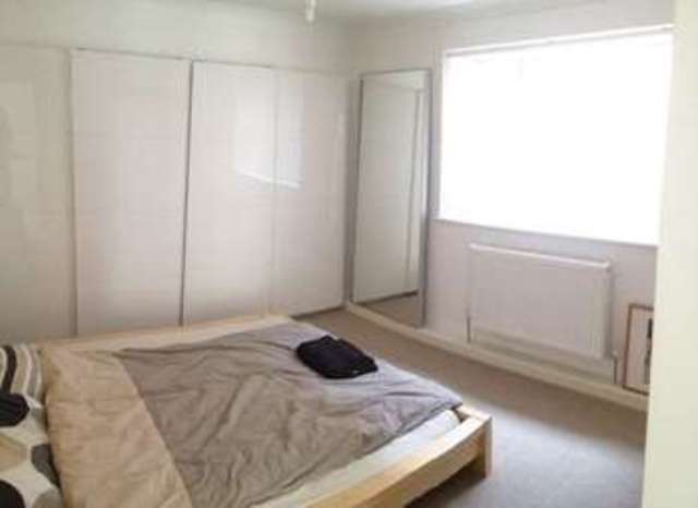  Image of 4 bedroom Bungalow for sale in Atkins Way Burbage Hinckley LE10 at Atkins Way  Burbage, LE10 2PH