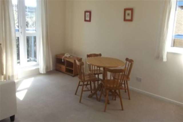  Image of 2 bedroom Flat to rent in Atlantic Close Southampton SO14 at Southampton, SO14 3TB