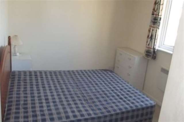  Image of 2 bedroom Flat to rent in Atlantic Close Southampton SO14 at Southampton, SO14 3TB