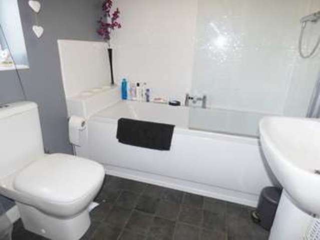  Image of 1 bedroom Flat for sale in Augusta Grove Great Sankey Warrington WA5 at Augusta Grove Great Sankey Warrington, WA5 3SS