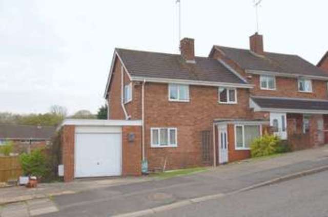  Image of 3 bedroom Semi-Detached house for sale in Auxerre Avenue Redditch B98 at Auxerre Avenue Greenlands Redditch, B98 7QW