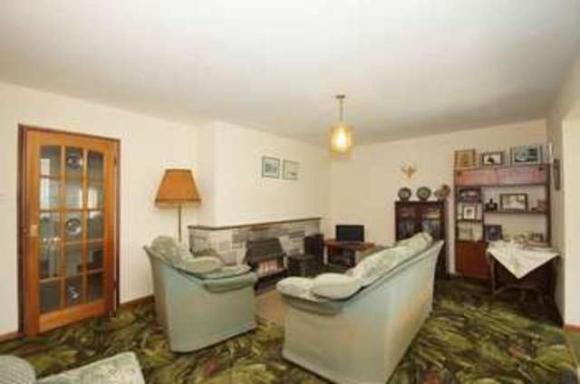  Image of 3 bedroom Semi-Detached house for sale in Auxerre Avenue Redditch B98 at Auxerre Avenue Greenlands Redditch, B98 7QW