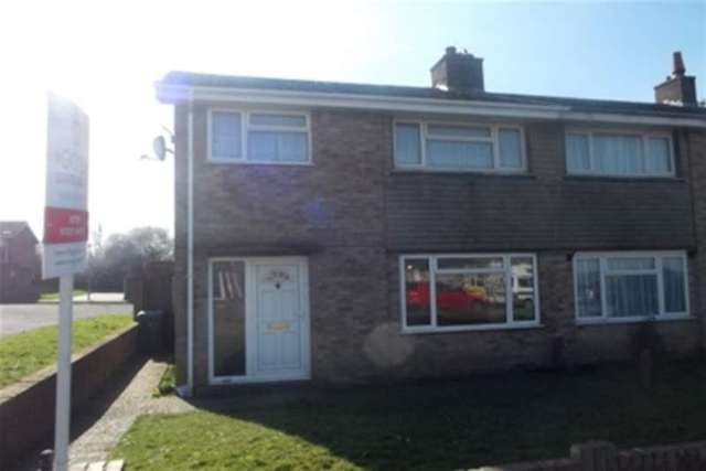  Image of 3 bedroom Terraced house to rent in Hill Crescent Aylesham Canterbury CT3 at Canterbury, CT3 3DQ