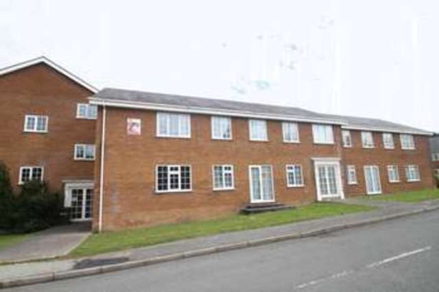  Image of 4 bedroom Flat for sale in Glantraeth Bangor LL57 at Glantraeth  Bangor, LL57 1HQ