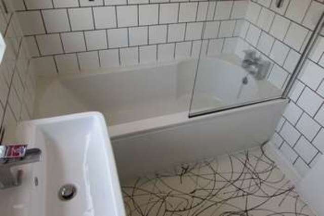  Image of 2 bedroom Terraced house to rent in Bardwell Close Basingstoke RG22 at Bardwell Close  Basingstoke, RG22 6UE