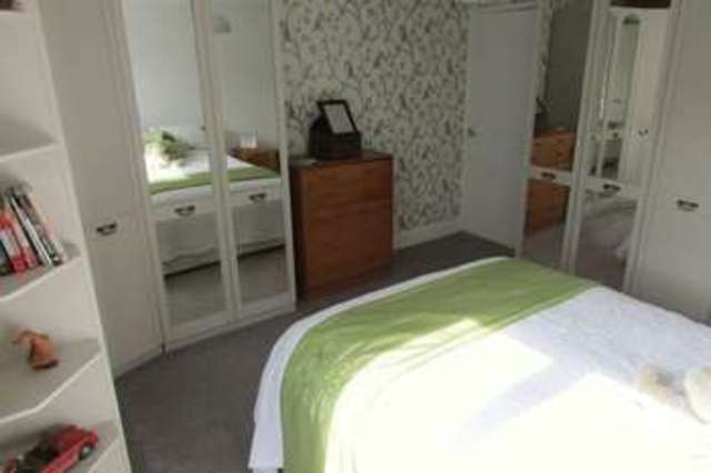  Image of 2 bedroom Terraced house to rent in Bardwell Close Basingstoke RG22 at Bardwell Close  Basingstoke, RG22 6UE