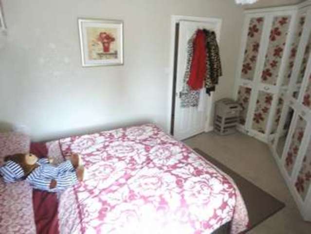  Image of 2 bedroom Flat for sale in Carlton Mansions South Beach Road Weston-super-Mare BS23 at Beach Road  Weston-Super-Mare, BS23 1SW