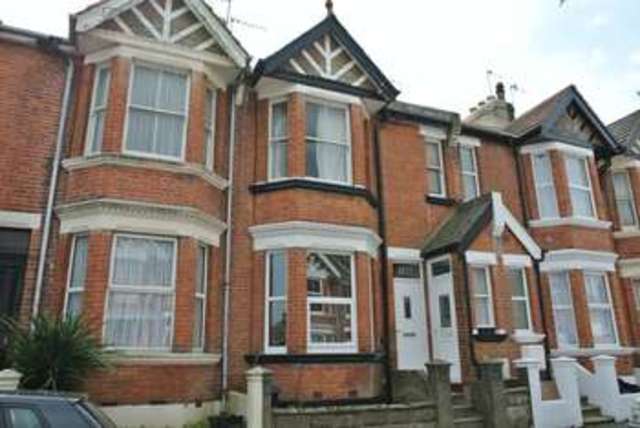  Image of 1 bedroom Flat for sale in Beaconsfield Road Hastings TN34 at Beaconsfield Road  Hastings, TN34 3TN