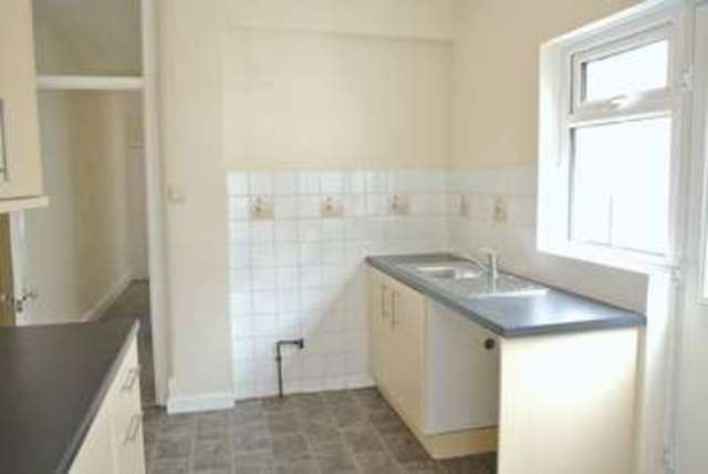  Image of 1 bedroom Flat for sale in Beaconsfield Road Hastings TN34 at Beaconsfield Road  Hastings, TN34 3TN