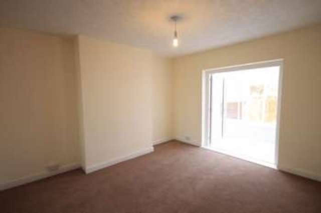  Image of 3 bedroom Semi-Detached house to rent in Bedford Close Derby DE22 at Bedford Close  Derby, DE22 3HQ