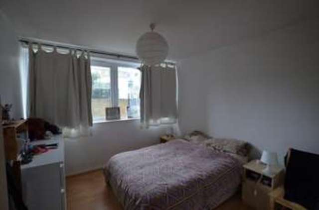  Image of 1 bedroom Flat to rent in Stanway Street London N1 at Ben Johnson Court Harman Estate Hoxton, N1 6RL