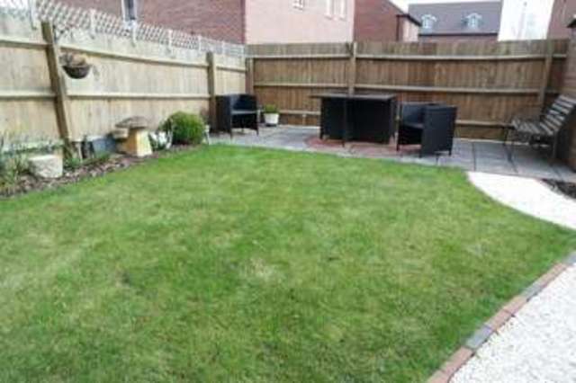  Image of 3 bedroom Semi-Detached house for sale in Blackshale Road Mansfield Woodhouse Mansfield NG19 at Blackshale Road Mansfield Woodhouse Mansfield, NG19 7GE