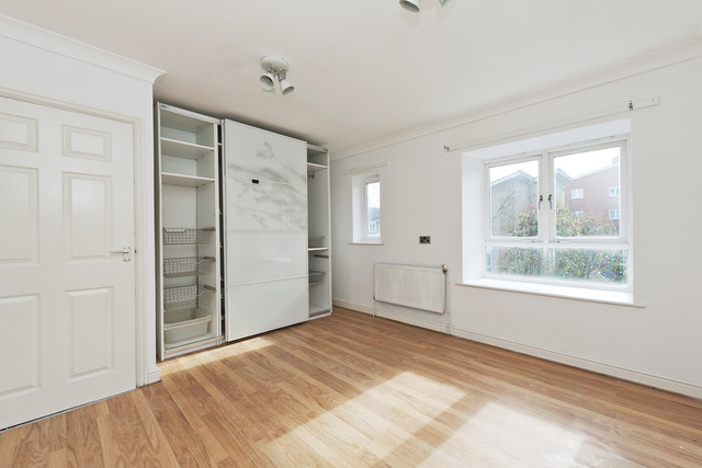 Image of 2 bedroom End of Terrace to rent in Brackley Avenue London SE15 at Brackley Avenue Nunhead London, SE15 3LE