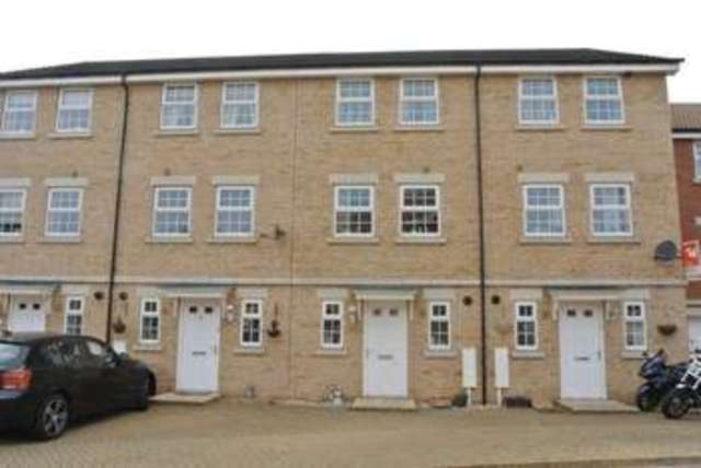  Image of 3 bedroom Semi-Detached house for sale in Bradley Drive Grantham NG31 at Bradley Drive  Grantham, NG31 7WN