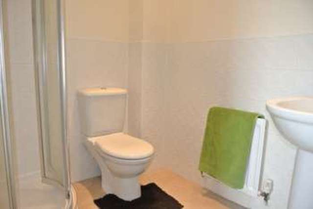  Image of 3 bedroom Semi-Detached house for sale in Bradley Drive Grantham NG31 at Bradley Drive  Grantham, NG31 7WN
