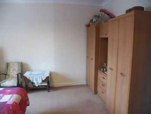  Image of 3 bedroom Property for sale in Bridge Street Kidwelly SA17 at Bridge Street Kidwelly Kidwelly, SA17 4UU