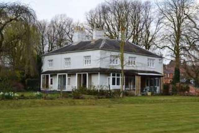  Image of 6 bedroom Detached house for sale in Brigg Road Wressle Brigg DN20 at Brigg Road  Wressle, DN20 0BU