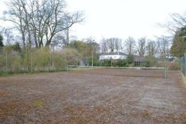  Image of 6 bedroom Detached house for sale in Brigg Road Wressle Brigg DN20 at Brigg Road  Wressle, DN20 0BU