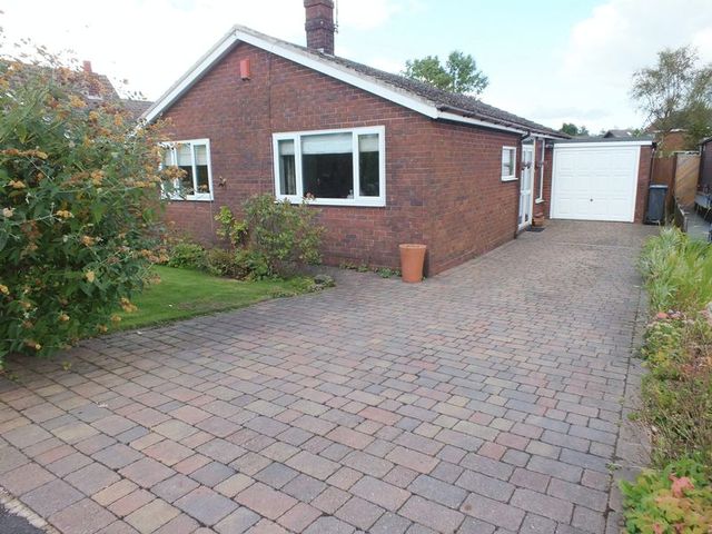  Image of 3 bedroom Detached house for sale in Broomfields Biddulph Moor Stoke-on-Trent ST8 at Broomfields  Biddulph Moor, ST8 7JH