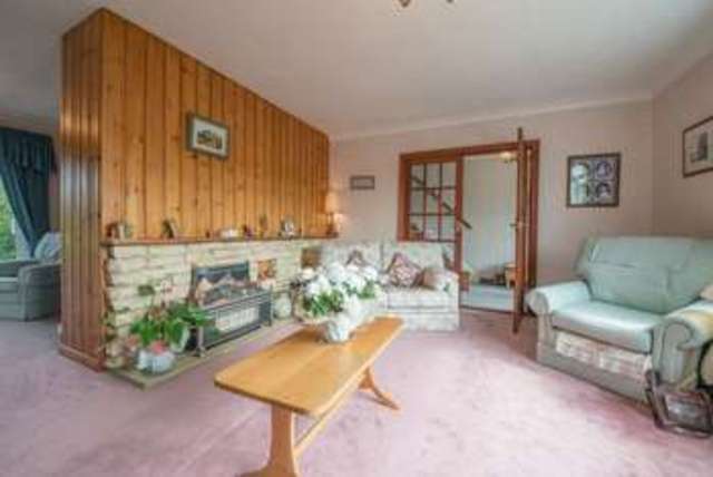  Image of 4 bedroom Detached house for sale in Camborne Avenue Aylesbury HP21 at Camborne Avenue  Aylesbury, HP21 7DX