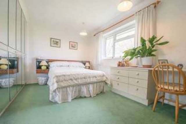  Image of 4 bedroom Detached house for sale in Camborne Avenue Aylesbury HP21 at Camborne Avenue  Aylesbury, HP21 7DX