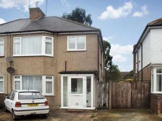  Image of 1 bedroom Flat to rent in Canterbury Road North Harrow Harrow HA1 at Canterbury Road  Harrow, HA1 4PA