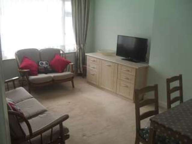  Image of 1 bedroom Flat to rent in Canterbury Road North Harrow Harrow HA1 at Canterbury Road  Harrow, HA1 4PA