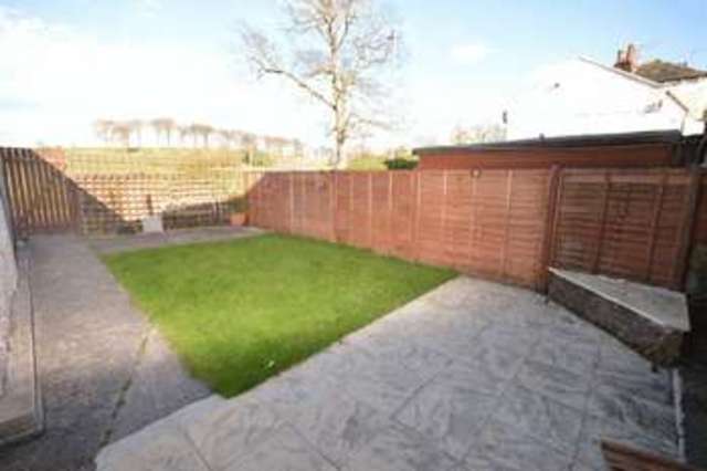  Image of 3 bedroom Terraced house to rent in Carleton Road Carleton Pontefract WF8 at Carleton Road  Pontefract, WF8 3NH