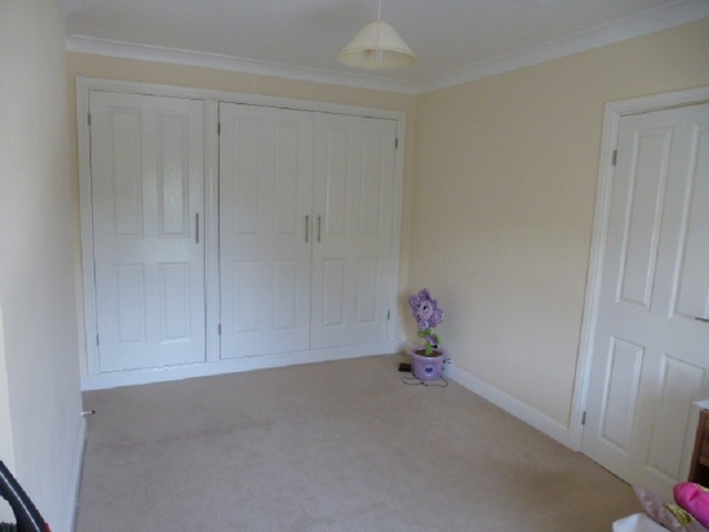  Image of 3 bedroom Semi-Detached house to rent in Carmel Llanelli SA14 at Carmel  CROSS HANDS, SA14 7SG