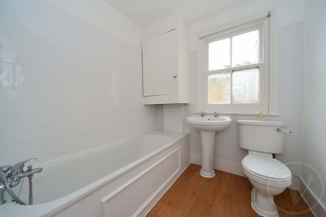  Image of 3 bedroom Flat to rent in Casselden Road London NW10 at Casselden Road Harlesdon Stonebridge, NW10 8QR