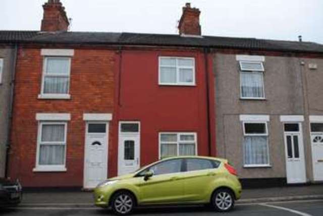  Image of 3 bedroom Terraced house for sale in Castle Street Grimsby DN32 at Castle Street  Grimsby, DN32 7LW