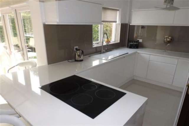  Image of 4 bedroom Detached house to rent in Cheviot Avenue Lytham St. Annes FY8 at Lytham St. Annes, FY8 4TE