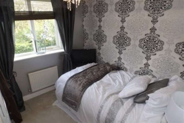  Image of 4 bedroom Detached house to rent in Cheviot Avenue Lytham St. Annes FY8 at Lytham St. Annes, FY8 4TE