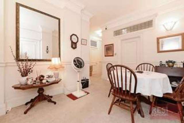  Image of 2 bedroom Flat for sale in Baker Street London NW1 at Baker Street  London, NW1 5SD