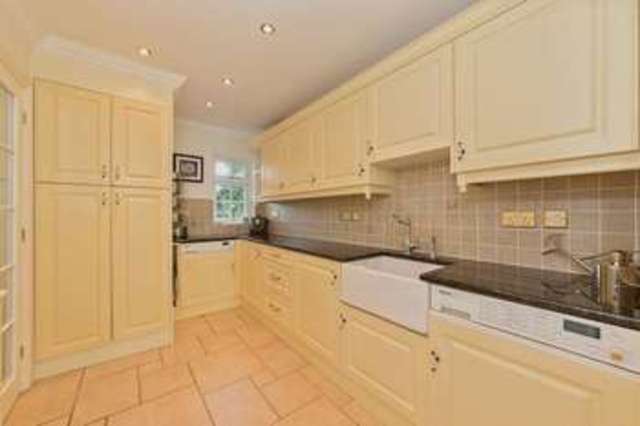 Image of 5 bedroom Detached house for sale in Church End Milton Bryan Milton Keynes MK17 at Church End Milton Bryan Milton Keynes, MK17 9HR
