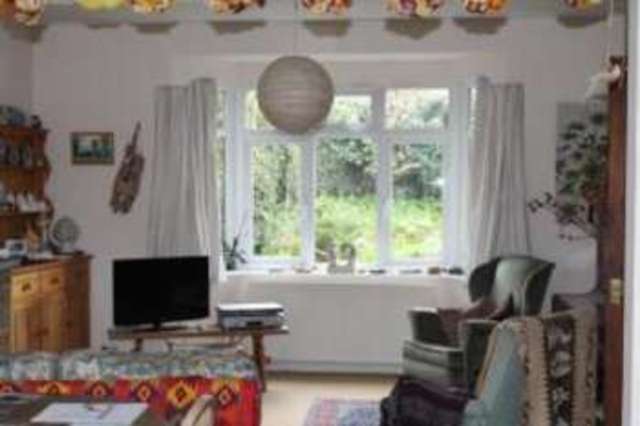  Image of 4 bedroom Semi-Detached house for sale in Church Lane Snitterfield Stratford-upon-Avon CV37 at Snitterfield Stratford-upon-Avon Snitterfield, CV37 0LG