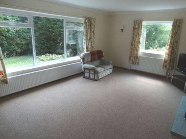  Image of 3 bedroom Detached house to rent in Church Street Willingdon Eastbourne BN22 at Church Street  Eastbourne, BN22 0HX