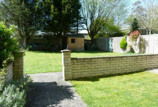 Image of 1 bedroom Ground Flat for sale in Marshmead Close Clarendon Salisbury SP5 at Clarendon  Salisbury, SP5 3DD