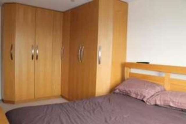  Image of 4 bedroom Detached house for sale in Clopton Road Stratford-upon-Avon CV37 at Stratford-upon-Avon Warwickshire Stratford upon Avon, CV37 6TF