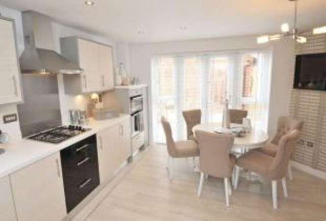  Image of 4 bedroom Detached house for sale in Cockett Lane Farnsfield Newark NG22 at Farnsfield  Farnsfield, NG22 8LF