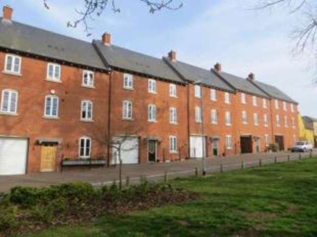  Image of 4 bedroom Terraced house for sale in Baynard Green Colchester CO2 at Colchester Essex Old Heath, CO2 7UN