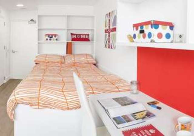  Image of 1 bedroom Flat to rent in Colston Avenue Bristol BS1 at Colston Avenue  Bristol, BS1 4ST