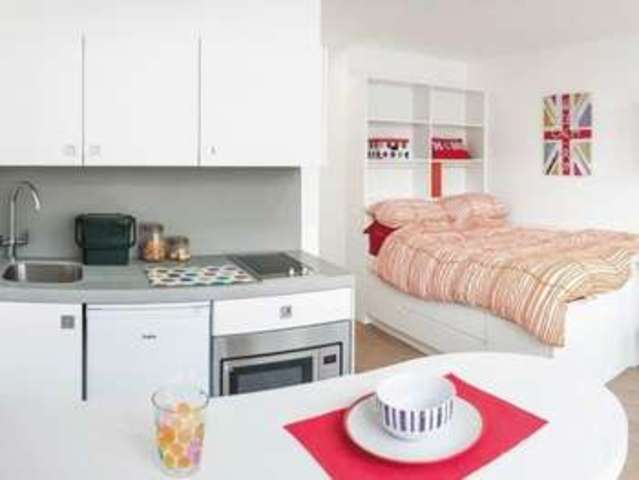  Image of 1 bedroom Flat to rent in Colston Avenue Bristol BS1 at Colston Avenue  Bristol, BS1 4ST