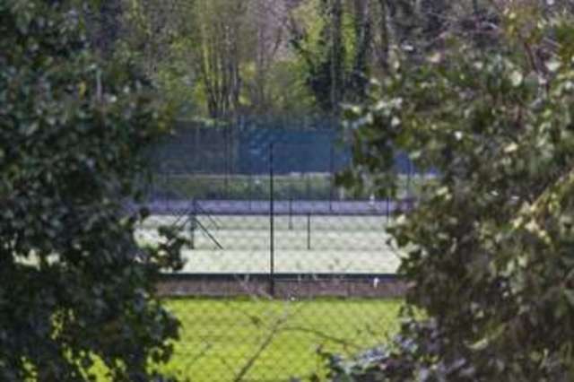  Image of 2 bedroom Flat for sale in Coolhurst Road London N8 at Coolhurst Road  Crouch End, N8 8EP