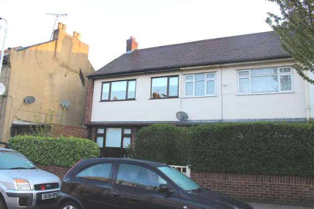  Image of 3 bedroom Detached house to rent in Corporation Street London E15 at Corporation Street Stratford London, E15 3DY